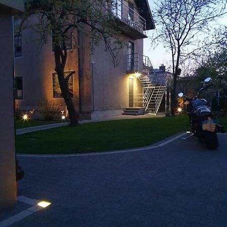 Johnny House Apartment ซูวาว์กี ภายนอก รูปภาพ