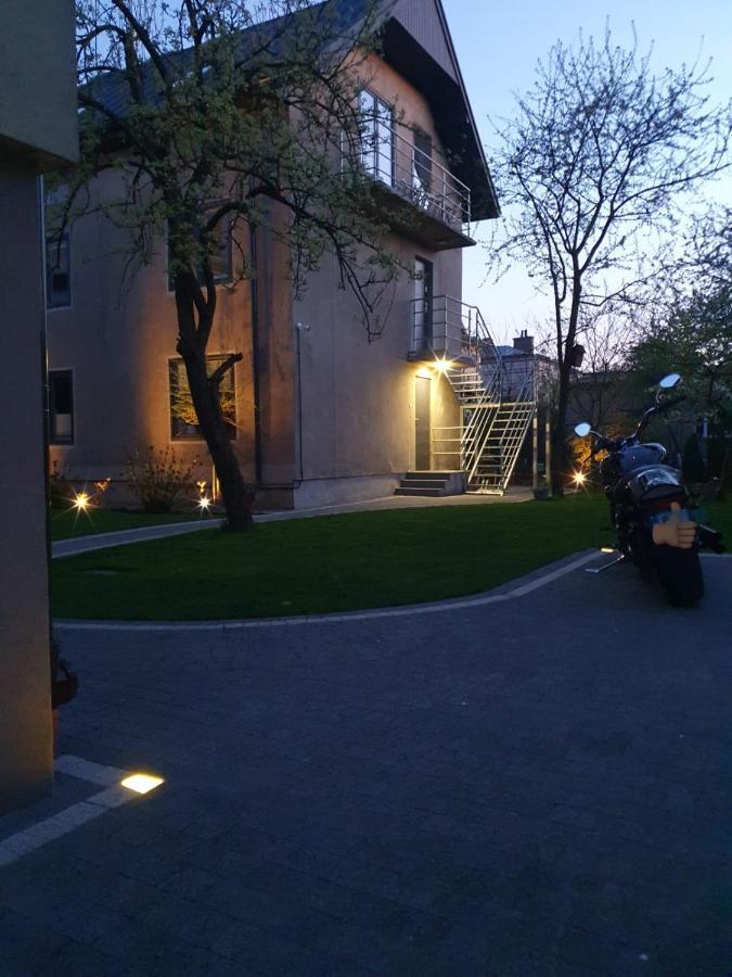 Johnny House Apartment ซูวาว์กี ภายนอก รูปภาพ